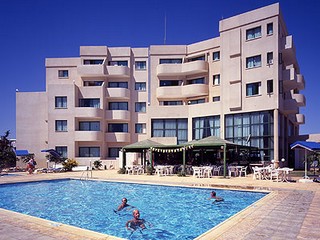 Isaac Hotel and Apartments
